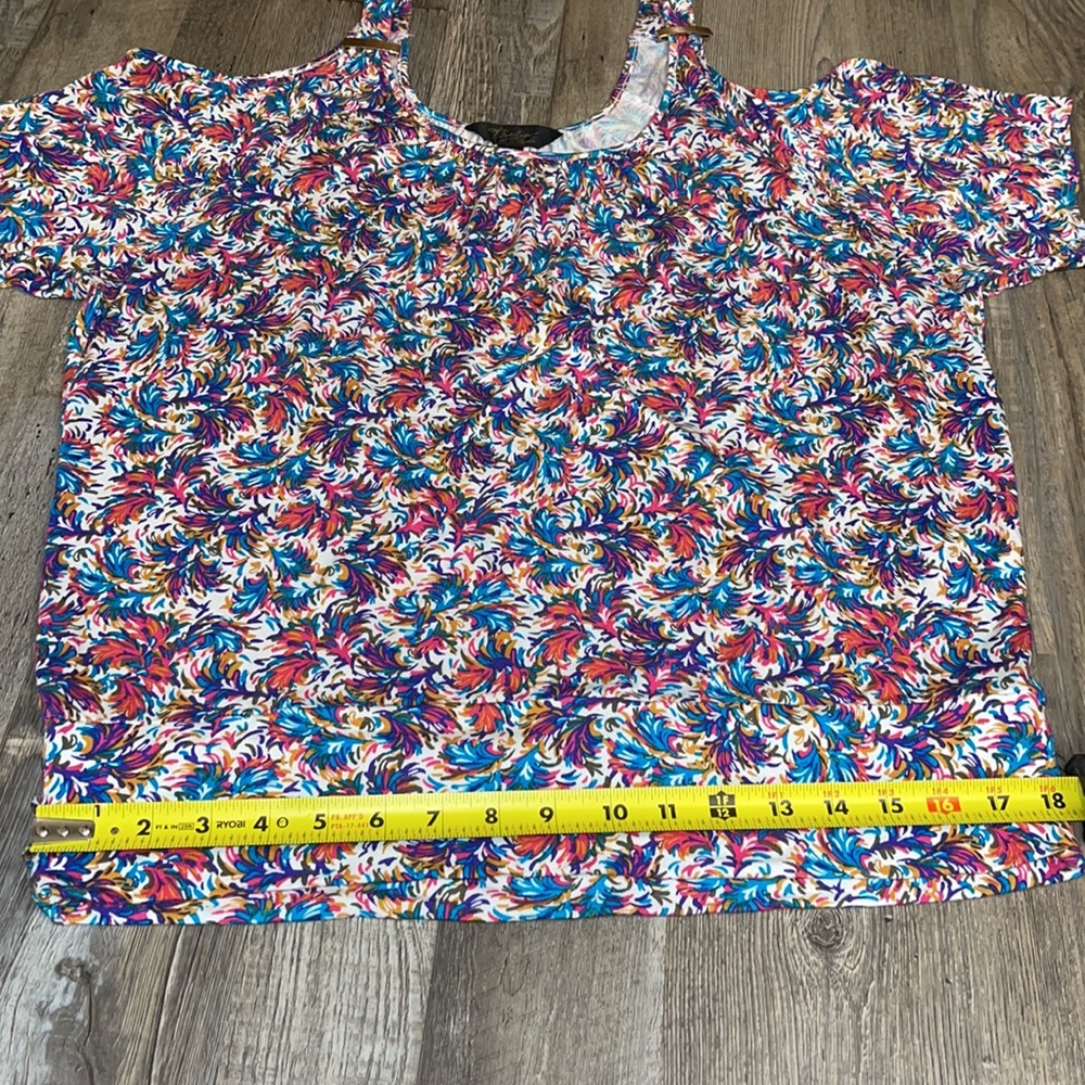 Thalia Sodi womens shirt top sexy cold shoulder size large oversized